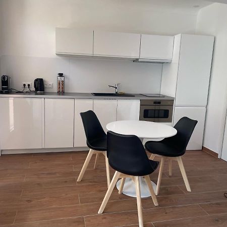 Saint-Tropez Centre - Grand Studio Avec Terrasse Zewnętrze zdjęcie