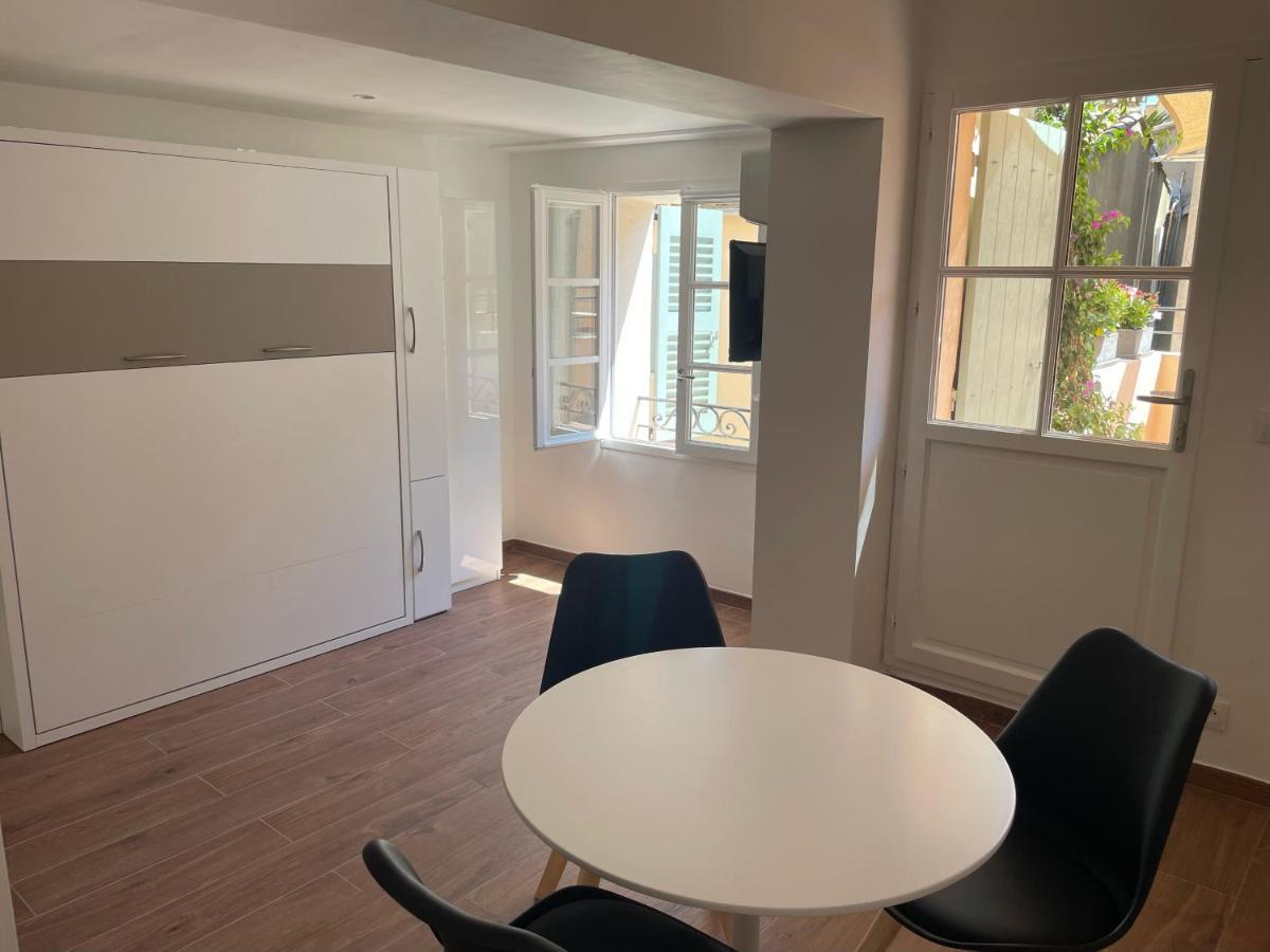 Saint-Tropez Centre - Grand Studio Avec Terrasse Zewnętrze zdjęcie