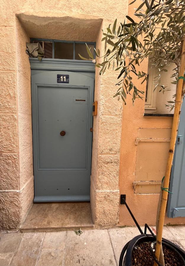 Saint-Tropez Centre - Grand Studio Avec Terrasse Zewnętrze zdjęcie